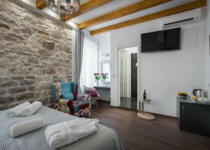 Id Regal Bed & Breakfast 4*